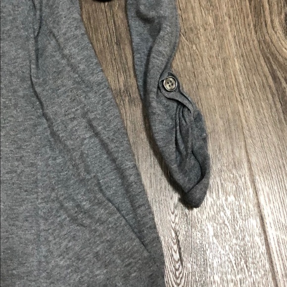 Express Cardigan - Picture 3 of 5